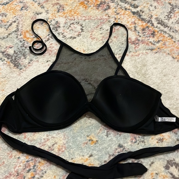 Ardene black mesh bikini top - Picture 4 of 4